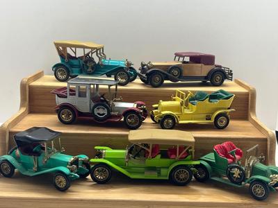 LOT 145: Vintage Lesney "Models of Yesteryear" - 1911 Maxwell Roadster, 1912 Simplex, 1911 Renault, 1912 Rolls Royce, 1904...