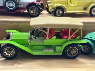 LOT 145: Vintage Lesney "Models of Yesteryear" - 1911 Maxwell Roadster, 1912 Simplex, 1911 Renault, 1912 Rolls Royce, 1904...