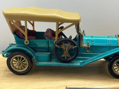 LOT 145: Vintage Lesney "Models of Yesteryear" - 1911 Maxwell Roadster, 1912 Simplex, 1911 Renault, 1912 Rolls Royce, 1904...
