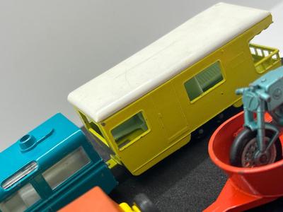 LOT 147: Vintage Lesney Matchbox Vehicles - Field Car, Trailer Caravan, Land Rover Safari and More