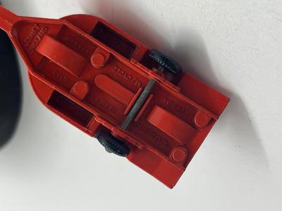 LOT 147: Vintage Lesney Matchbox Vehicles - Field Car, Trailer Caravan, Land Rover Safari and More