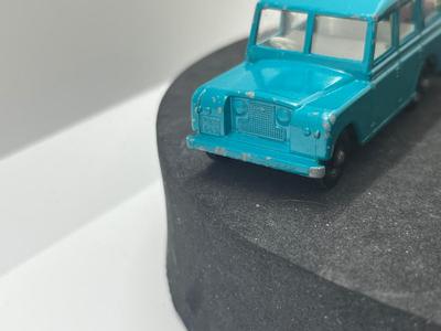 LOT 147: Vintage Lesney Matchbox Vehicles - Field Car, Trailer Caravan, Land Rover Safari and More