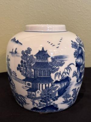 Blue and White 8.5" Bombay