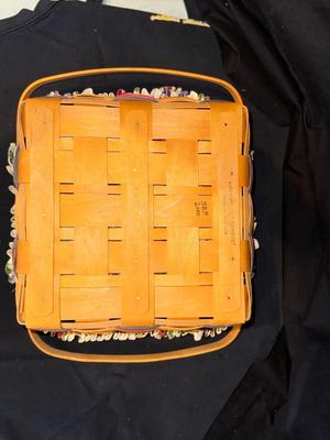 12" Longaberger Picnic Basket with Original Shelf and Cloth Lining