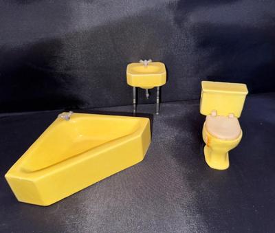 Vintage Miniature Porcelain Dollhouse 1970's Yellow Bathroom Furniture 1:16 Scale Tub Toilet Sink