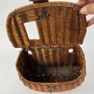 Sale Photo Thumbnail #303