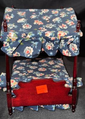 Canopy Bed 1:12 Miniature Dollhouse Furniture