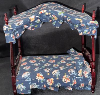 Canopy Bed 1:12 Miniature Dollhouse Furniture