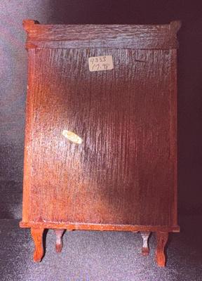 Curio Cabinet 6.5' Tall 1:12 Vintage Miniature Dollhouse Furniture