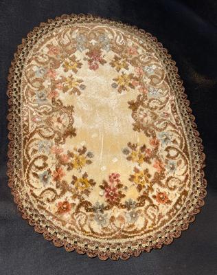 Garland Area Rug #2 for Vintage Miniature Dollhouse 10" x 14" Amrose Art LInens Made in Belgium