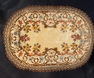 Garland Area Rug #2 for Vintage Miniature Dollhouse 10" x 14" Amrose Art LInens Made in Belgium