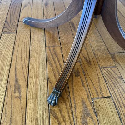 Imperial Grand Rapids Drop Leaf Side Table (LR-BM)