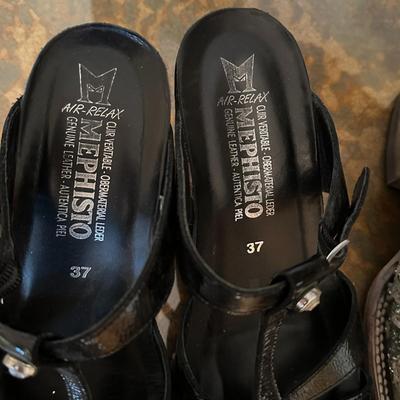 Sale Photo Thumbnail #1041: 3 Pair of Womens Shoes/Boots Size 7M Lightly Worn