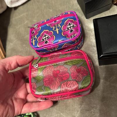 Sale Photo Thumbnail #1053: Lot of Empty Jewelry Boxes and Small Zip Up Pouches