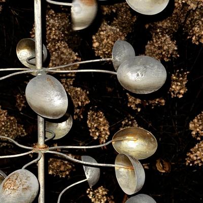 Sale Photo Thumbnail #1069: Outdoor Metal  "Spoons" Spinner Yard Decoration