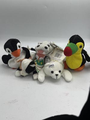 Sale Photo Thumbnail #819: .