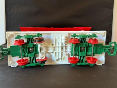 1986 New Bright Train Pump Car Disney Snow White Dwarves