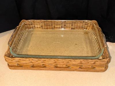 Pyrex Baker in a Basket Vintage