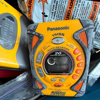 "Truckload LOT" includes contents of apartment as pictured in almost 200 images! - Bulk Buyer, Reseller, Major Collector -...