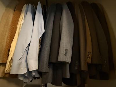 "Truckload LOT" includes contents of apartment as pictured in almost 200 images! - Bulk Buyer, Reseller, Major Collector -...