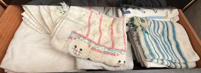 "Truckload LOT" includes contents of apartment as pictured in almost 200 images! - Bulk Buyer, Reseller, Major Collector -...