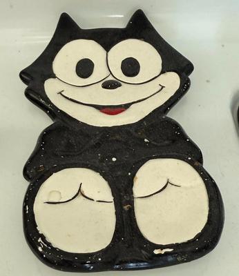 "Truckload LOT" includes contents of apartment as pictured in almost 200 images! - Bulk Buyer, Reseller, Major Collector -...