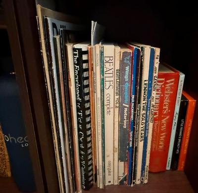 "Truckload LOT" includes contents of apartment as pictured in almost 200 images! - Bulk Buyer, Reseller, Major Collector -...