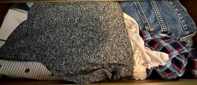 "Truckload LOT" includes contents of apartment as pictured in almost 200 images! - Bulk Buyer, Reseller, Major Collector -...