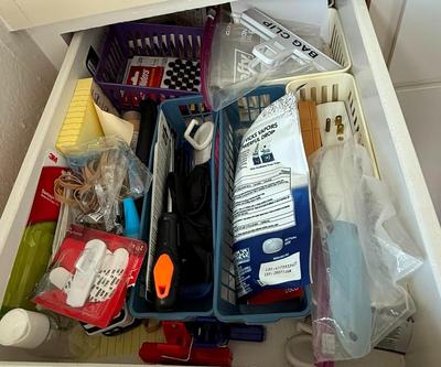 "Truckload LOT" includes contents of apartment as pictured in almost 200 images! - Bulk Buyer, Reseller, Major Collector -...