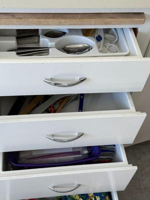 "Truckload LOT" includes contents of apartment as pictured in almost 200 images! - Bulk Buyer, Reseller, Major Collector -...