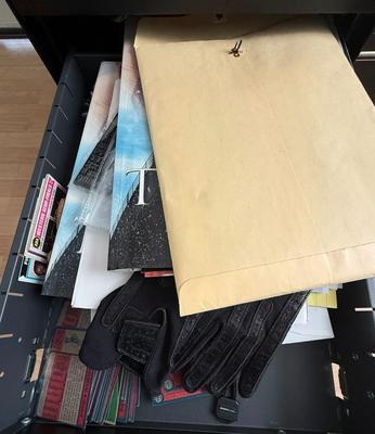 "Truckload LOT" includes contents of apartment as pictured in almost 200 images! - Bulk Buyer, Reseller, Major Collector -...