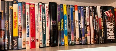 "Truckload LOT" includes contents of apartment as pictured in almost 200 images! - Bulk Buyer, Reseller, Major Collector -...