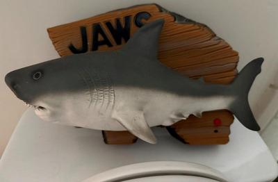 "Truckload LOT" includes contents of apartment as pictured in almost 200 images! - Bulk Buyer, Reseller, Major Collector -...