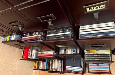 "Truckload LOT" includes contents of apartment as pictured in almost 200 images! - Bulk Buyer, Reseller, Major Collector -...