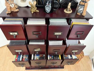 "Truckload LOT" includes contents of apartment as pictured in almost 200 images! - Bulk Buyer, Reseller, Major Collector -...