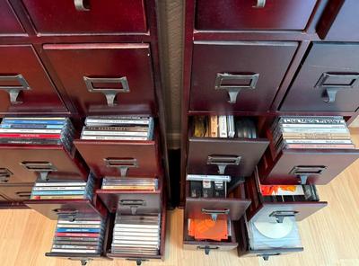 "Truckload LOT" includes contents of apartment as pictured in almost 200 images! - Bulk Buyer, Reseller, Major Collector -...