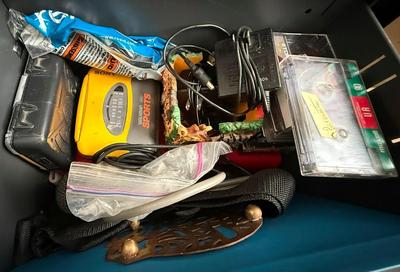 "Truckload LOT" includes contents of apartment as pictured in almost 200 images! - Bulk Buyer, Reseller, Major Collector -...