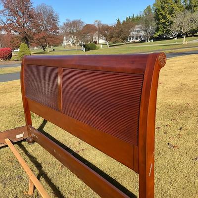 Sale Photo Thumbnail #417