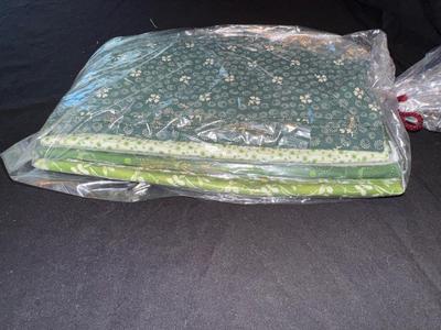 Fabric Quilting Kit Lot 22