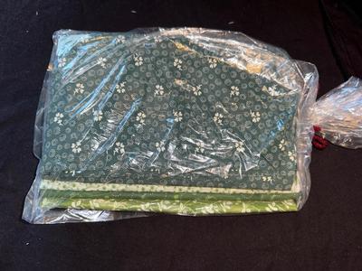 Fabric Quilting Kit Lot 22