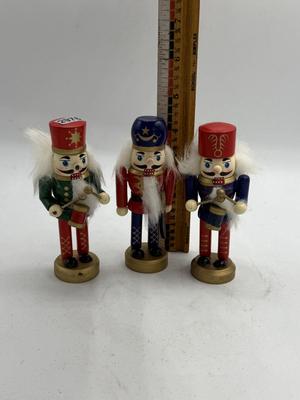 Sale Photo Thumbnail #874: .