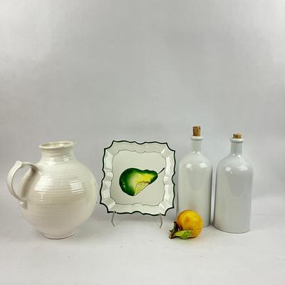 K197 Vietri Plate With Ironstone Bottles