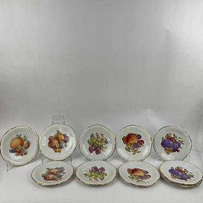 K198 Set Of Limoge Porcelain Fruit Plates And Bouillon Cups