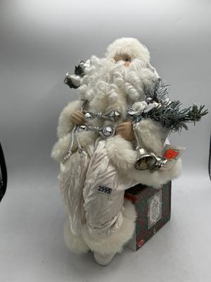 Sale Photo Thumbnail #947: .