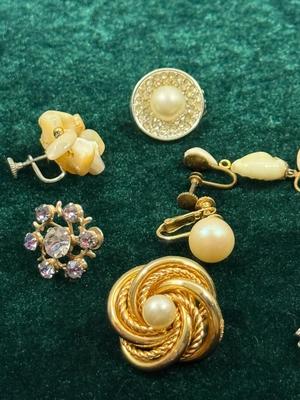 Miscellaneous Pearl-like and Rhinestone Earring lot