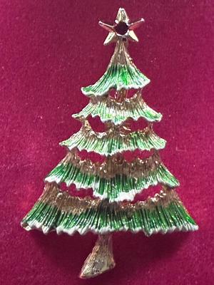 Christmas Tree Pin