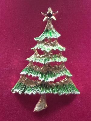 Christmas Tree Pin