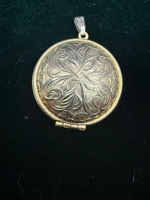 Locket