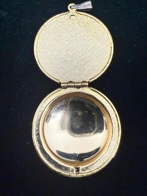 Locket