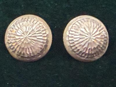 Sterling silver Shell design pierced Earrings